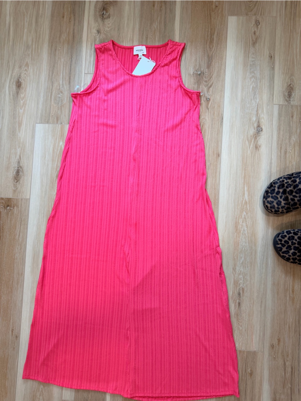 Andree by unit pink ribbed sleeveless midi dress - size medium